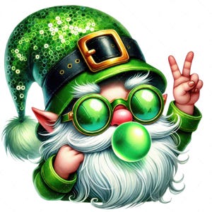 以下が含まれることがあります： 緑色の帽子に金のバックルと緑色のサングラスをかけた緑色の妖精のノームが、緑色の泡を吹いている。ノームは片手でピースサインをしている。