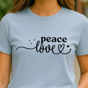 Camiseta &quot;Paz y Amor&quot; / Camiseta minimalista con corazón estampado / Camiseta inspiradora con vibras positivas