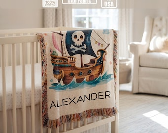 Personalisierte Piratenschiff Babydecke, individuelle Name gewebte Decke, nautisches Kinderzimmer Geschenk, Piraten Kinderdecke