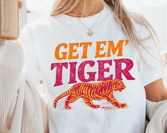 Camiseta Get Em' Tiger Comfort Colors®, Camiseta retro desgastada con estampado de tigre, Camiseta vintage indie grunge, Camiseta gráfica bohemia, Camiseta extragrande con estampado de tigre