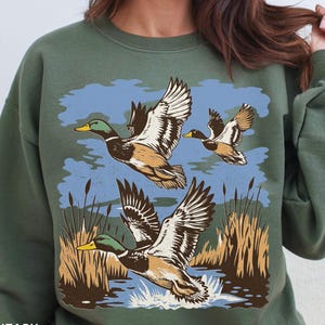Vintage Ducks Sweatshirt - Unisex Retro Mallard Shirt Military Green