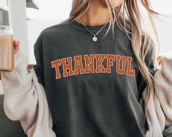 Thankful Comfort Colors® Shirt, Thanksgiving Shirt, Retro Fall Thanksgiving Tshirt, Fall Oversized Shirt, Autumn Graphic Tee, Fall Aesthetic