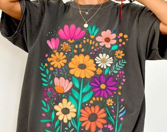Boho Summer Floral Comfort Colors® Shirt, Retro Spring Flowers Tshirt, Summer Vibes Shirt, Wildflowers Graphic Tee, Summer Flowers Aesthetic