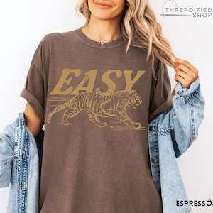 Easy Tiger Comfort Colors® T-Shirt, Vintage Distressed Tiger Shirt, Oversized Retro Tiger Tee, Trendy Grunge Indie Boho Shirt, Graphic Tee Espresso