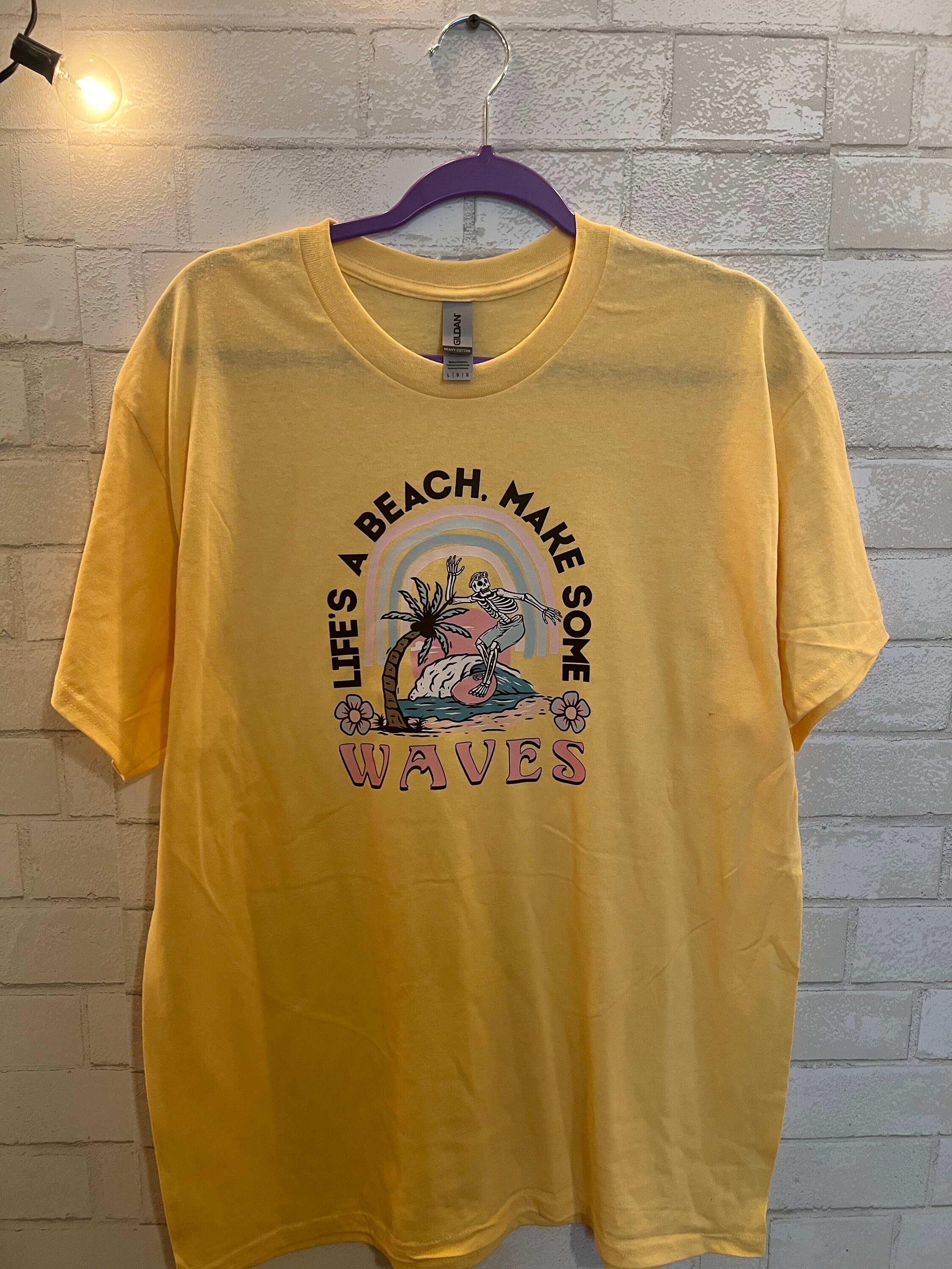 VALABASAS Lifes A Beach Tシャツ 半袖 Cream Peach 送料込み Lifes A Beach Tee Peach – Valabasas