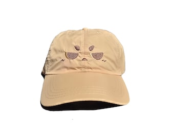 Beige Side-Eye Cap