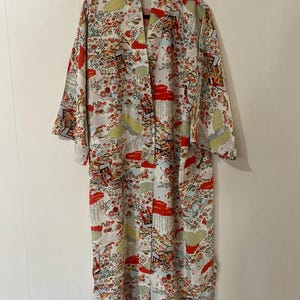 Vintage Kimono, Hand Painted Design Made in Japan, pre-Shrunk, Size L, Rare Find