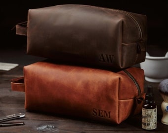 Custom Leather Men Toiletry Bag- Gift for Him Dopp Kit-Groomsmen Gift-Anniversary Gift- Dad Gift-Husband Gift- Christmas Gift