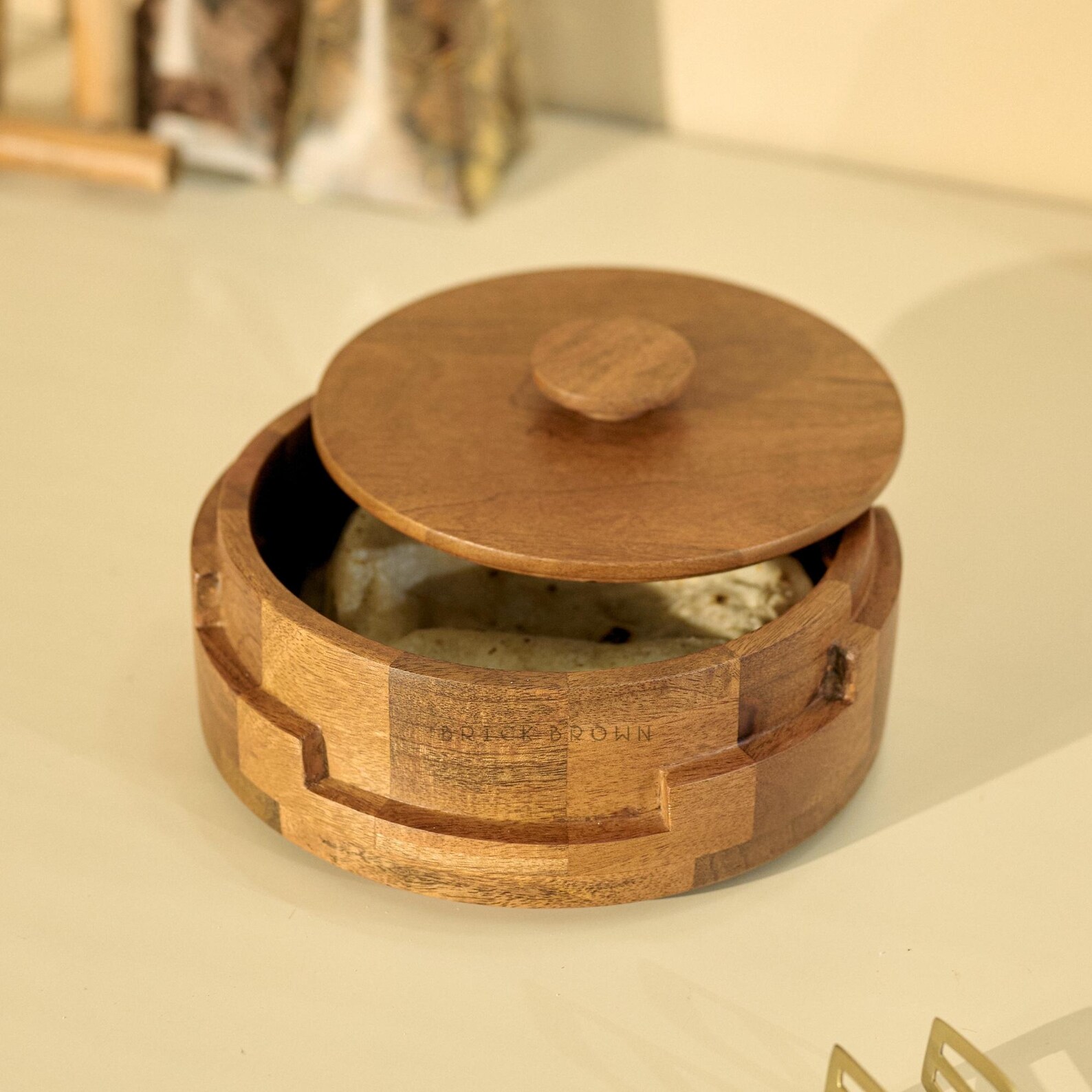 Designer Roti Brick Brown® Mosaic Wooden Roti Box With Lid | Solid Wood Chapati Box ...