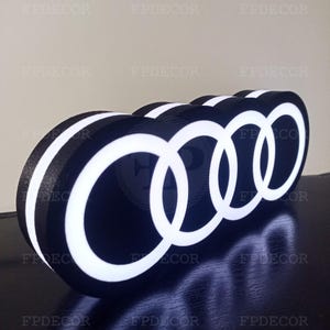 RGB Light Box – Decoration Lamp with App Control, USB-C – Perfect for Gaming Setups, Streamers, Movie Nights, Pop Culture Fans & Motor Sport