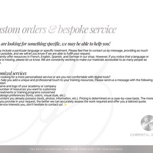 K&ouml;nnte beinhalten: Ein wei&szlig;es Informationsdokument mit dem Titel Custom orders & bespoke service. Es beschreibt Optionen f&uuml;r personalisierte Schulungsressourcen, einschlie&szlig;lich Sprachunterst&uuml;tzung, Logo-Integration und Designpr&auml;ferenzen, mit dem Chrystal Brands-Logo am unteren Rand.