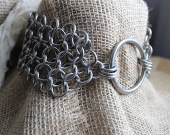 Loop and Broom ringbrynja vampyrrustning Josette halsband