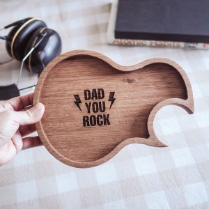 Gitarre Catch-All Tablett - Geschenk für den Musikliebhaber, Geschenk für den Gitarristen, Holzauffangschalen, Geschenk zum Vatertag