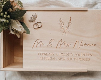 Wedding Keepsake Box for couple - Personalised Memory Box
