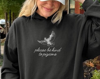 Sudadera con capucha de paloma, regalos de paloma, sudadera con capucha de pájaro, sudadera con capucha extrañamente específica de la generación Z, regalo para observadores de aves, regalo para observadores de aves, sudadera con capucha para nerd de aves, chica granola