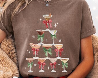 Camiseta de Espresso Martini, camiseta Dirty Martini, camiseta de cóctel navideño, camiseta de colores cómodos para club de cócteles, camiseta navideña coqueta de Martini navideño