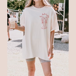 la dolce vita lobster comfort colors shirt