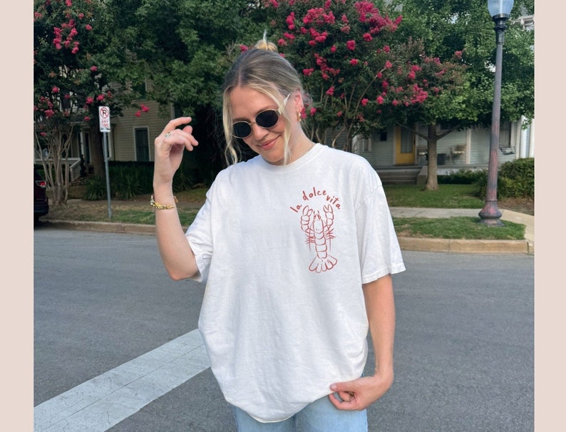 la dolce vita lobster comfort colors shirt