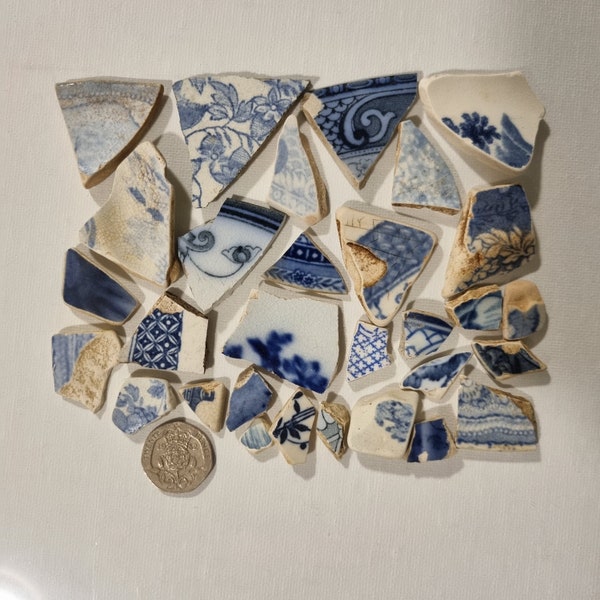 SEA POTTERY MOSAIC pieces. Bundle of river pottery from waters around Glasgow. 30 small shards in blue. Suitable for mosaics or arts & craft