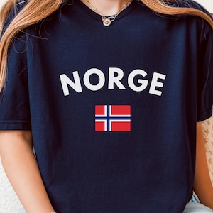 ノルウェー国旗シャツ – ノルウェー系アメリカ人の伝統を受け継ぐ男性または女性へのギフト