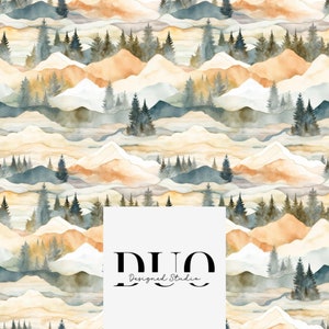 Puede incluir: Un patrón sin costuras que presenta una ilustración de acuarela de una cordillera con un bosque de pinos en primer plano. Las montañas están pintadas en tonos de azul, verde y marrón, con un pico nevado blanco. Los árboles son de un verde oscuro y el fondo es de un beige claro.