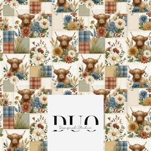 Può includere: Un tessuto con motivo ripetuto che presenta illustrazioni di bovini Highland, margherite, girasoli e steli di grano disposti in una griglia patchwork con quadrati a quadri e a tinta unita. Una sovrapposizione bianca mostra il testo nero DUO Designed Studio.