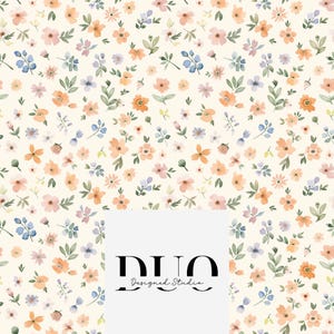 以下が含まれることがあります： ピーチ、ピンク、ブルー、ラベンダーの色合いの水彩画風の花柄、緑の葉、クリーム色の背景。デザインには「DUO Designed Studio」の文字が含まれています。
