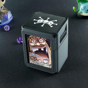 OPTCG - Deckbox (Schwarz) - Blackbeard Pirates