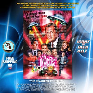 Op de afbeelding: Een kleurrijke poster voor de tv-serie "The Invaders", met een centraal beeld van een man in een pak, omringd door andere personages en vliegende schotels. De poster bevat de tekst "Architect Claims Invasion From Space".