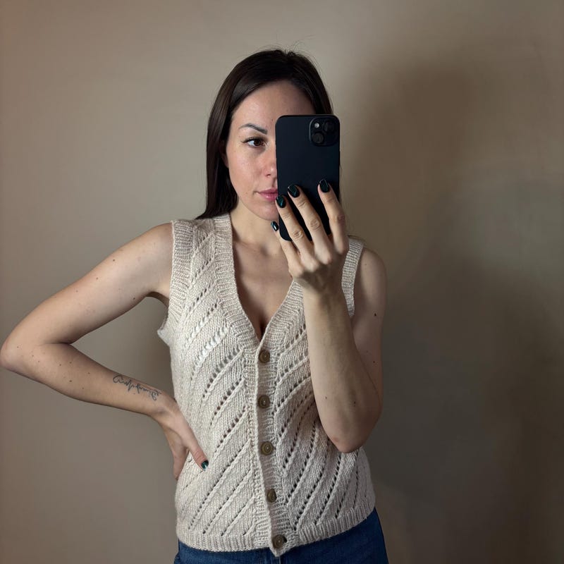 Women Vintage Pure Color Button Knit Vest