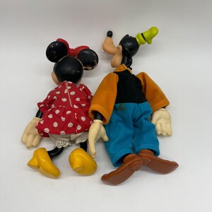 Disney-figuren: Minnie Mouse en Goofy, vintagestijl afbeelding 4