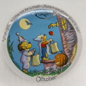 Berenstain Bears Collector Plate Kids 8in Blue October Halloween Vintage 1983
