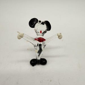 Figura antigua vintage de Mickey Mouse en vidrio soplado de Disney imagen 1