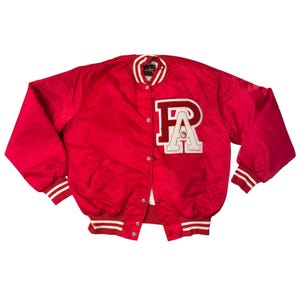 Game Varsity Jacka Herr XL Röd Satin Letterman PA Patch Vintage Bomber