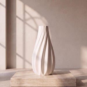 Sora-vas | Modern ribbad blomvas | Japandi-inredning | Skandinavisk heminredning | Minimalistisk present | Vattentät