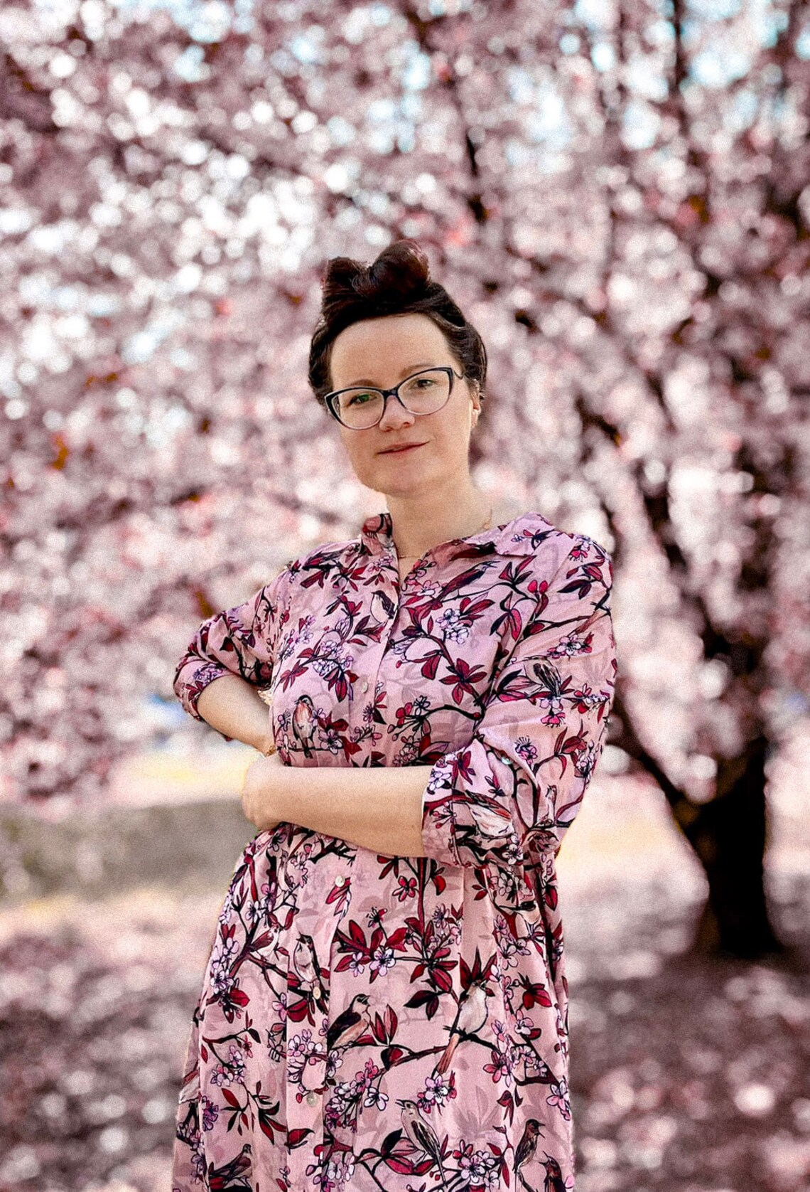 pink SHIRT BLOOMING cherry birds nightingales unique pattern /mini oversize shirtdress 100% viscose/ homewear maternity /floral print zdjęcie 3