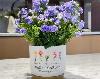 Personalisierter Blumentopf • Schöner Garten & Wohndekor • Personalisiertes Geschenk für Oma • Individueller Pflanzentopf für Drinnen/ Draußen mit Namen