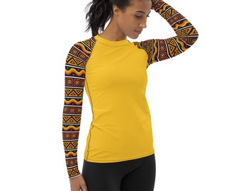 Damen-Rashguard, gelb, afrikanisches Tribal-Design, schützende Badebekleidung, perfektes Strandmode-Geschenk für Sie