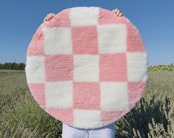 Pink Checkered Tufted Rug - Housewarming Gift - Contemporary Rug - Bedroom Aesthetics - Home Gift - Checkered Cirlcle Rug - Gifts for Her