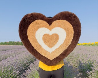 Brown Heart Shaped Rug | Y2K Heart Rug, Tufted Rug, Housewarming Rug, Fluffy Heart Rug, Valentines Day Gift, Gifts for Her, Pinterest Decor