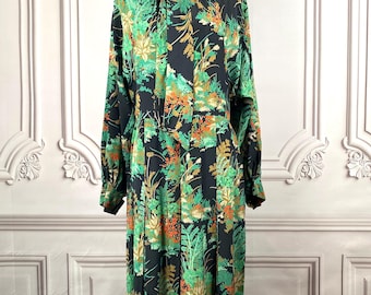 Floral Silk Dress, Bat Sleeves, Pleated Skirt (Size M/L)