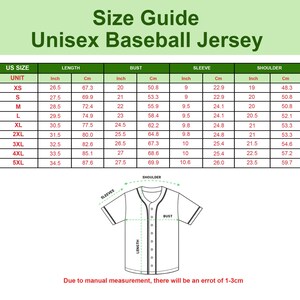 Puede incluir: Gu&iacute;a de tallas para una camiseta de b&eacute;isbol unisex, con medidas en pulgadas y cent&iacute;metros. La tabla incluye tallas XS a 5XL, detallando las dimensiones de largo, pecho, manga y hombro. Un diagrama ilustra los puntos de medici&oacute;n.