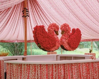 Huge foam swans wedding decor