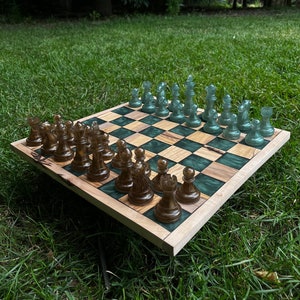 Handcrafted Olive Wood Epoxy Chessboard: Personalized Resin Chess