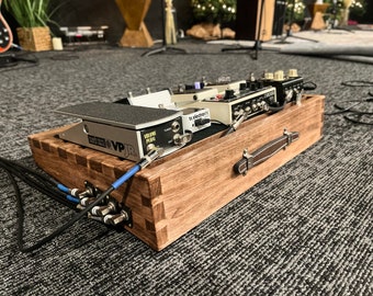 Handmade Custom Guitar Pedalboard