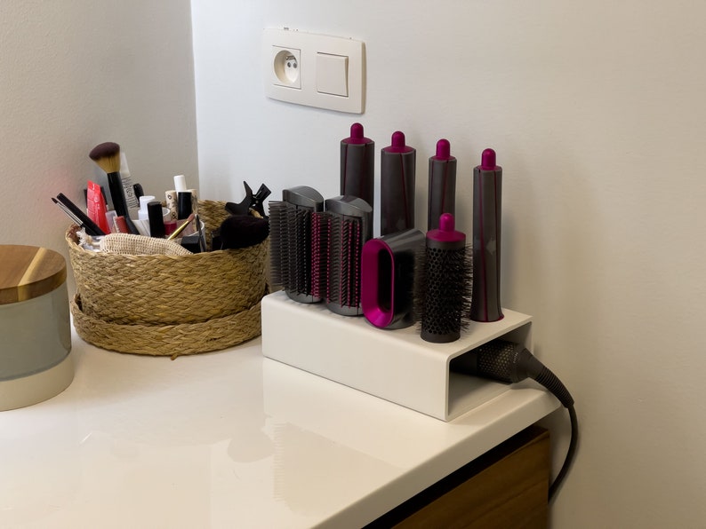 Dyson Airwrap accessories holder 8