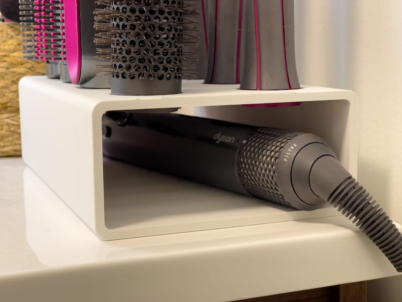 Dyson Airwrap accessories holder 8