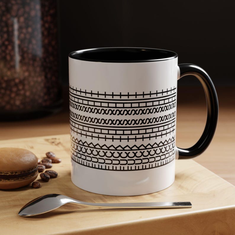 Tasse mit versteckter Nachricht, lustiges Geschenk für Kollegen, lustiges Bürogeschenk Tasse, sarkastisches Geschenk für Arbeit Bestie, Viralschimpfbecher versteckte Nachricht Black