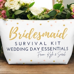 Bridesmaid Survival Kit Wedding Emergency Kit Wedding Survival Kit Wedding Party Gift Bridesmaid Gift, Personalized Bridesmaids Gifts
