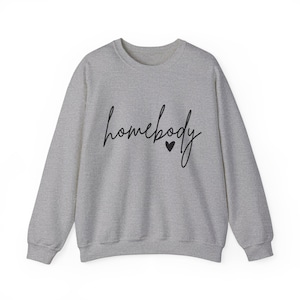 Homebody Sweatshirt, Homebody Shirt, trendiges Sweatshirt, gemütliches Sweatshirt, Slouchy Sweatshirt, süßes Sweatshirt, Homebody Pullover Sport Grey